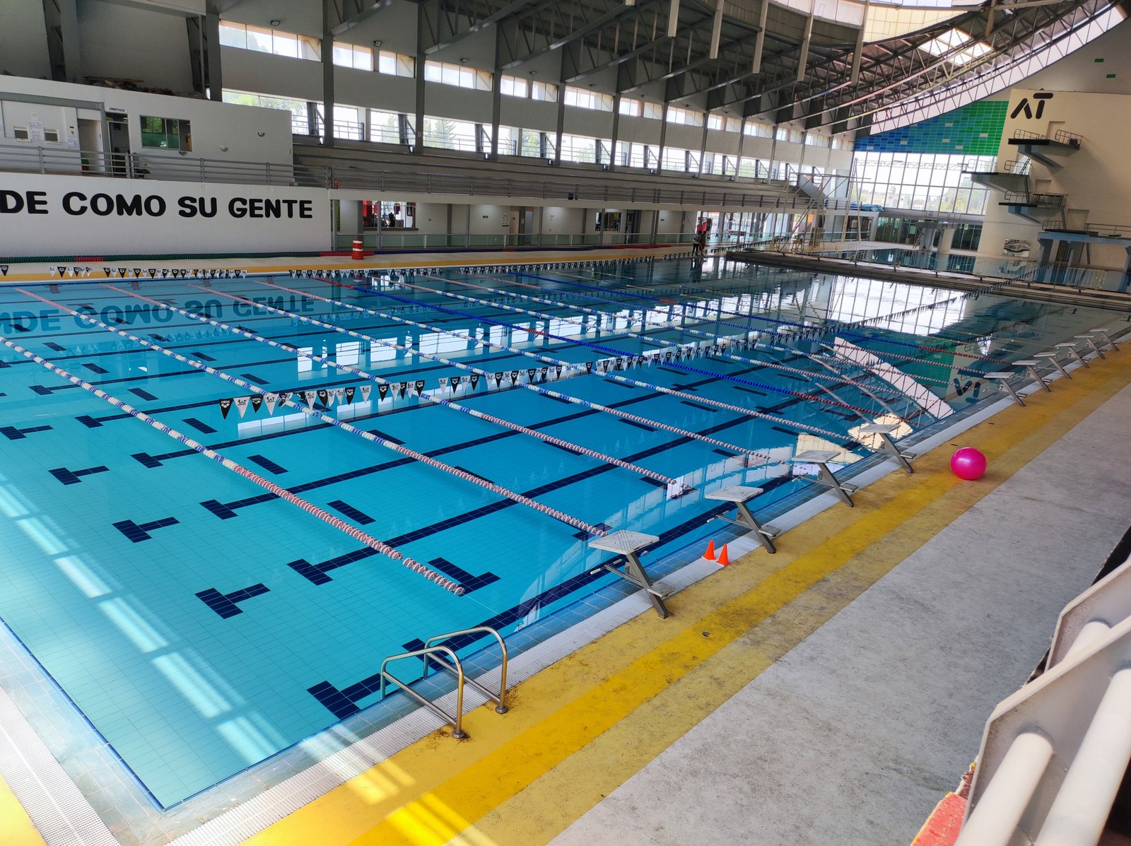 Centro Acuático Ceforma Tlalpan - Alberca semiolímpica 8 carriles para competencias de natación CDMX